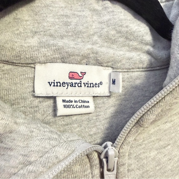 Vineyard Vines Women’s Collegiate Shep Shirt – Size M - Picture 2 of 6